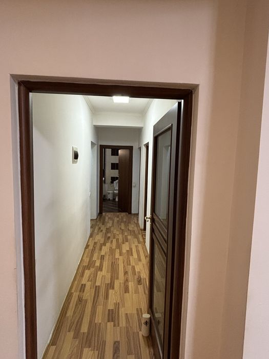 Apartament 3 camere de inchiriat cartier Vasia