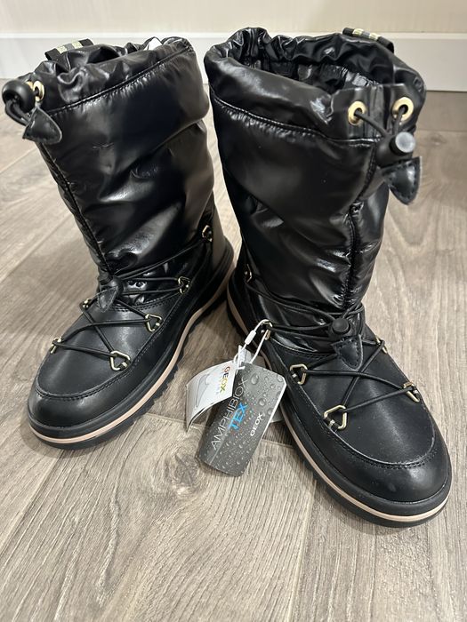 Сапоги зимние дутики  Geox