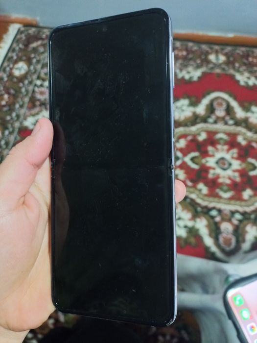 Galaxy Z Flip4 256GB