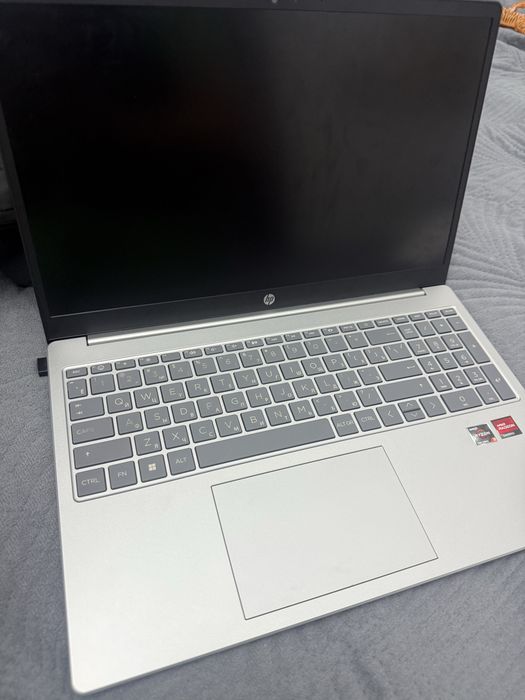 HP Laptop 15-fc0xx