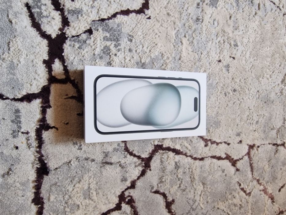 Vand IPHONE 15 128GB Midnight Sigilat în cutie