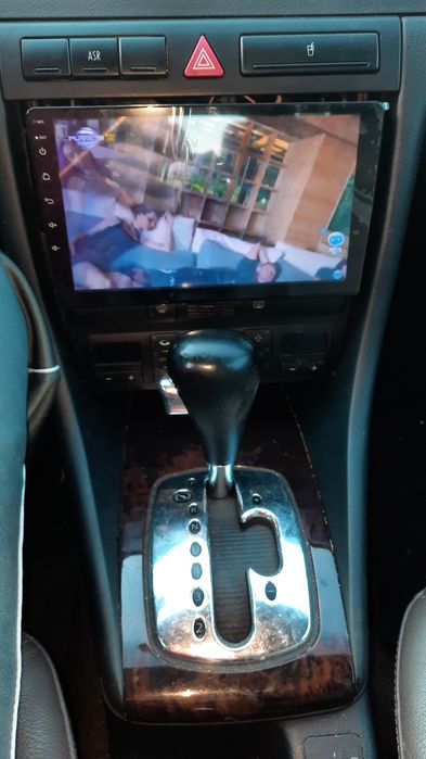 Мп5 плеар мултимедия за автомобил