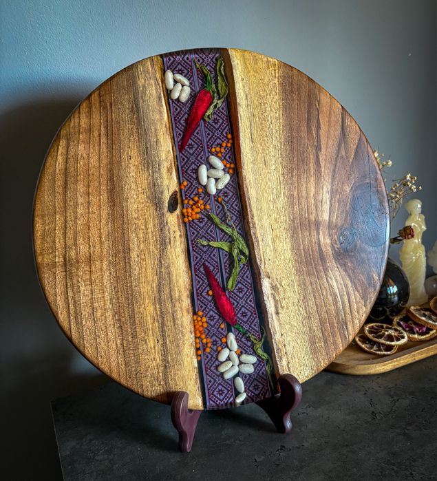 Плата от  орех и епоксидна смола