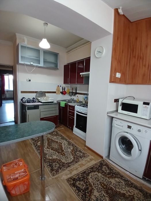 Продаю 4х комнатную квартиру, центр, Алайский рынок ! Ипотека есть.!