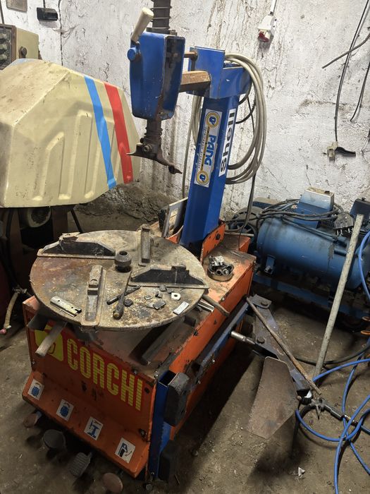 Машина за гумии