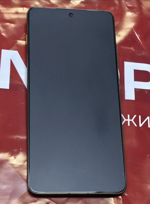 КАТО НОВ 512GB Motorola Edge 70 Технополис Гаранция 2027 Bronze Green
