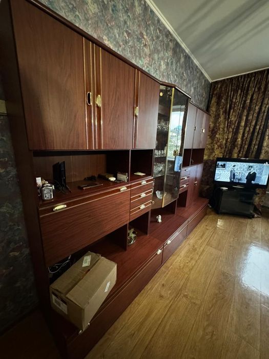 Шкаф, стенка, стол, комоды бесплатно самовывоз