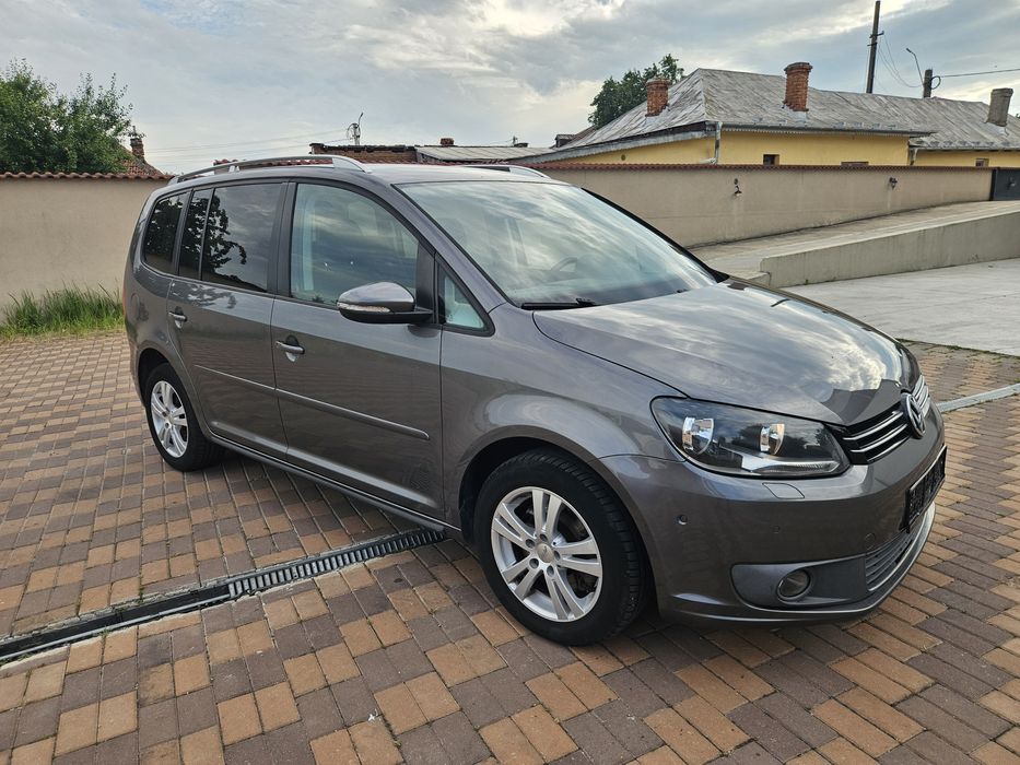Vw Touran 2011 ~2.0d 140 Cp /7 Locuri/klima/Senzori 360°/Park Assist/