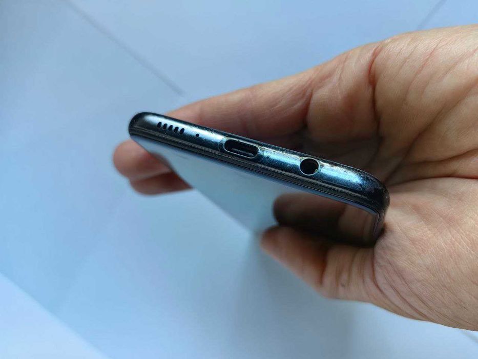 Samsung A51 128GB yaxshi holatda