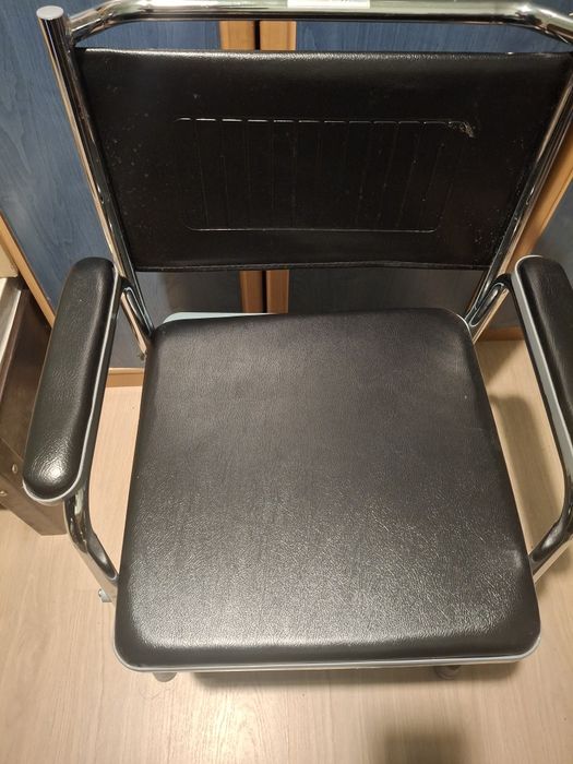 Scaun cu spate wc pentru camera