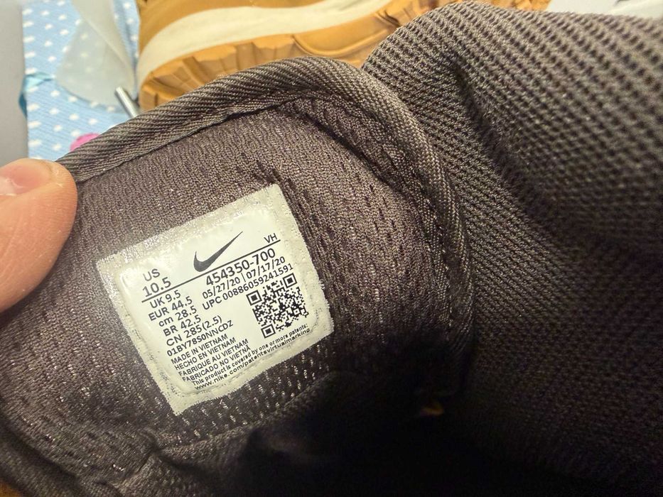 ''Nike  Manoa '''оригинални боти 44.5 номер