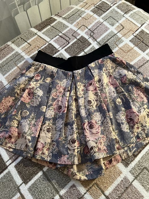 Вещи женские продаю