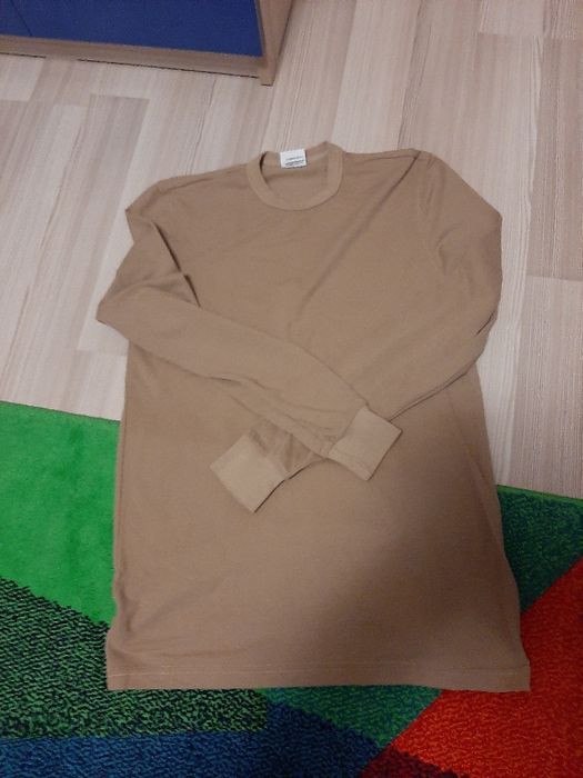 Ținută,uniformă,costum, echipament ,compleu combat