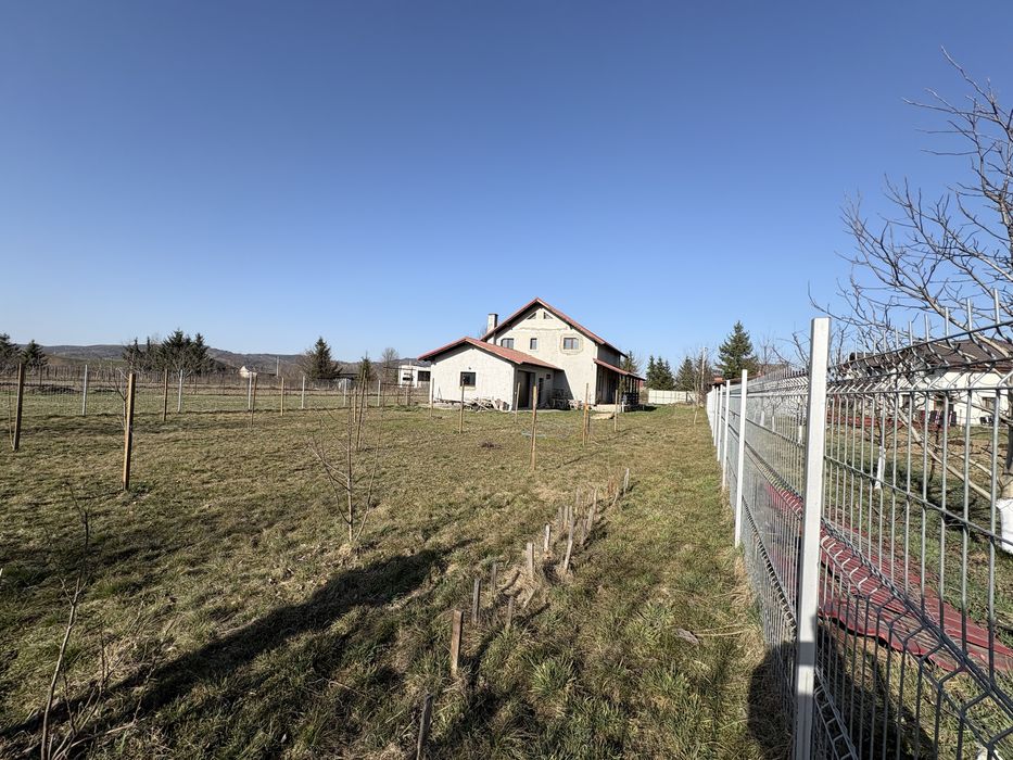 Vila deosebita cu 1000m2