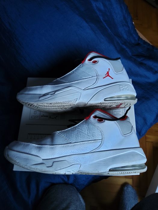 Nike max aura 3 маратонки