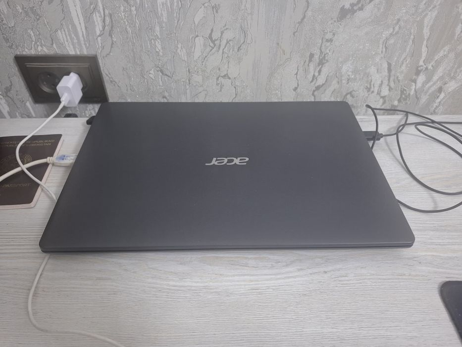 Acer Aspire noutbook