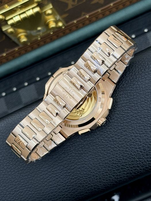 Patek Philippe Nautilus Chronograph 5990