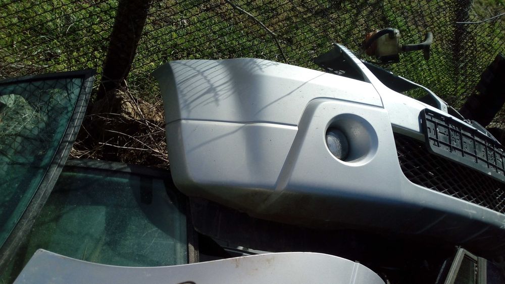 Сузуки Гранд Витара На части 2006г. 2.0 140 коня бензин