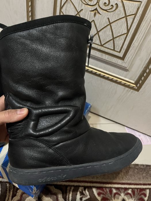 Продам адидас сапоги