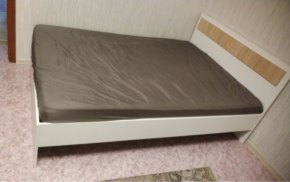 Продам  кровать