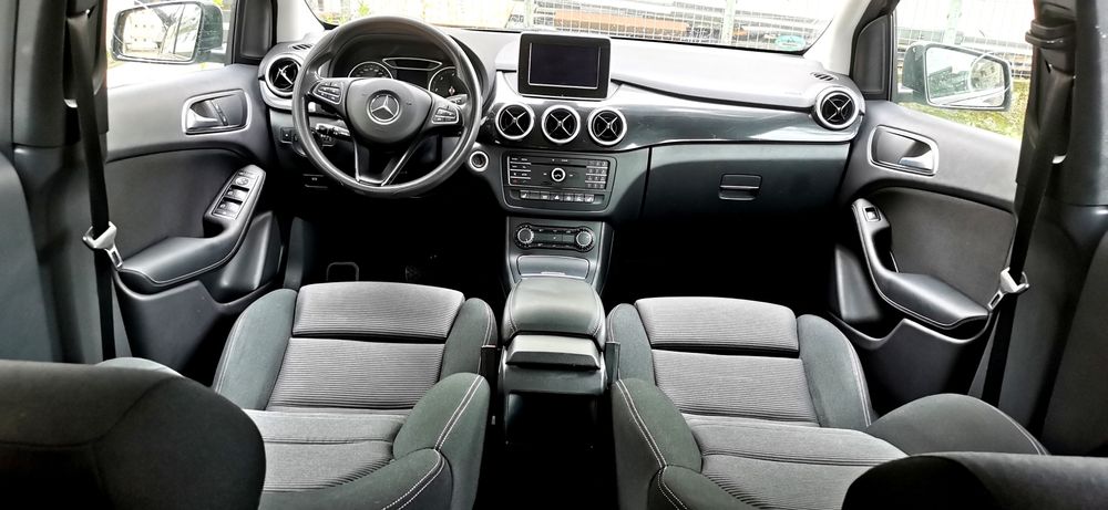 Mercedes B Class - An 2016 - Diesel 2.2 - Euro 6--Automat-Km Puțini