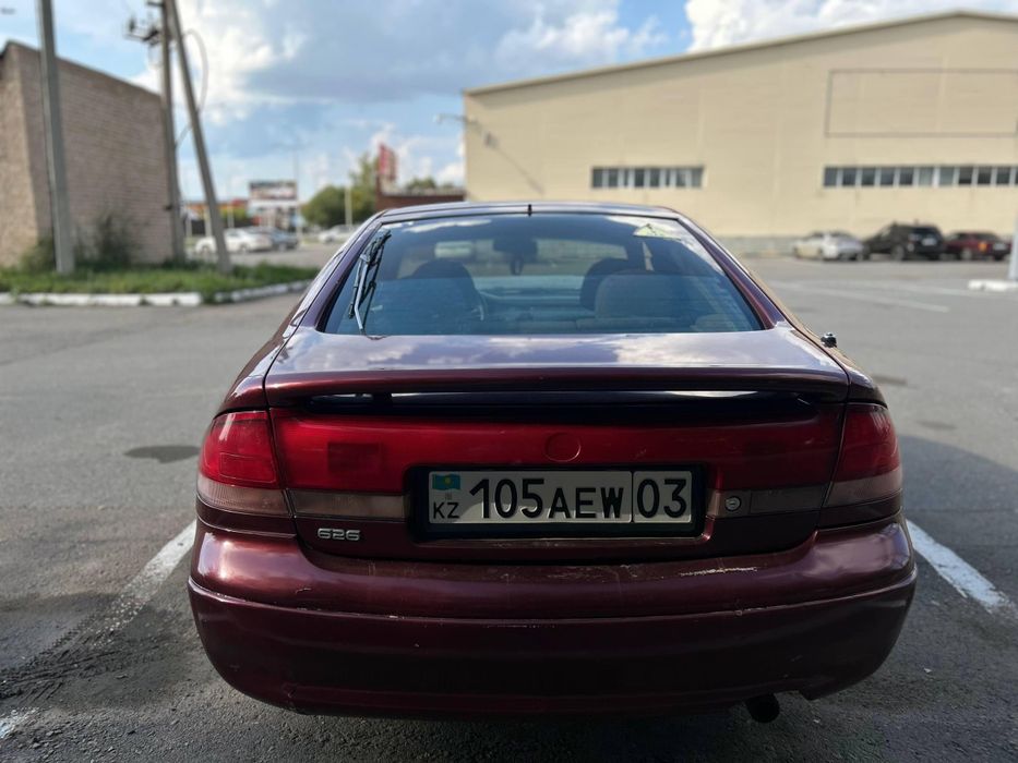 Продам Мазду 626