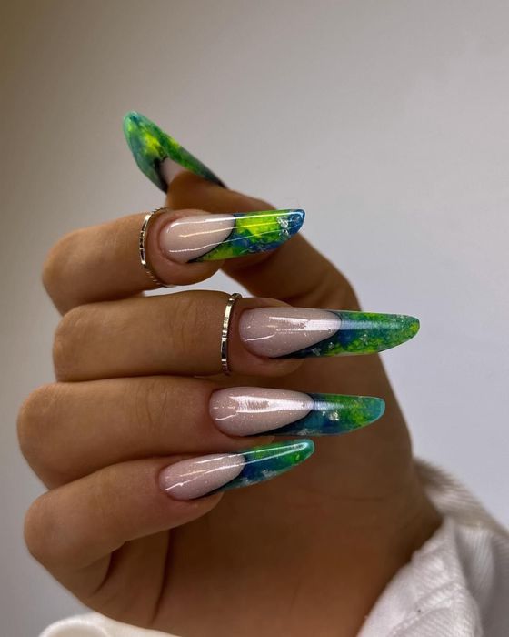 Unghii cu gel / pedi / apex. Bucuresti
