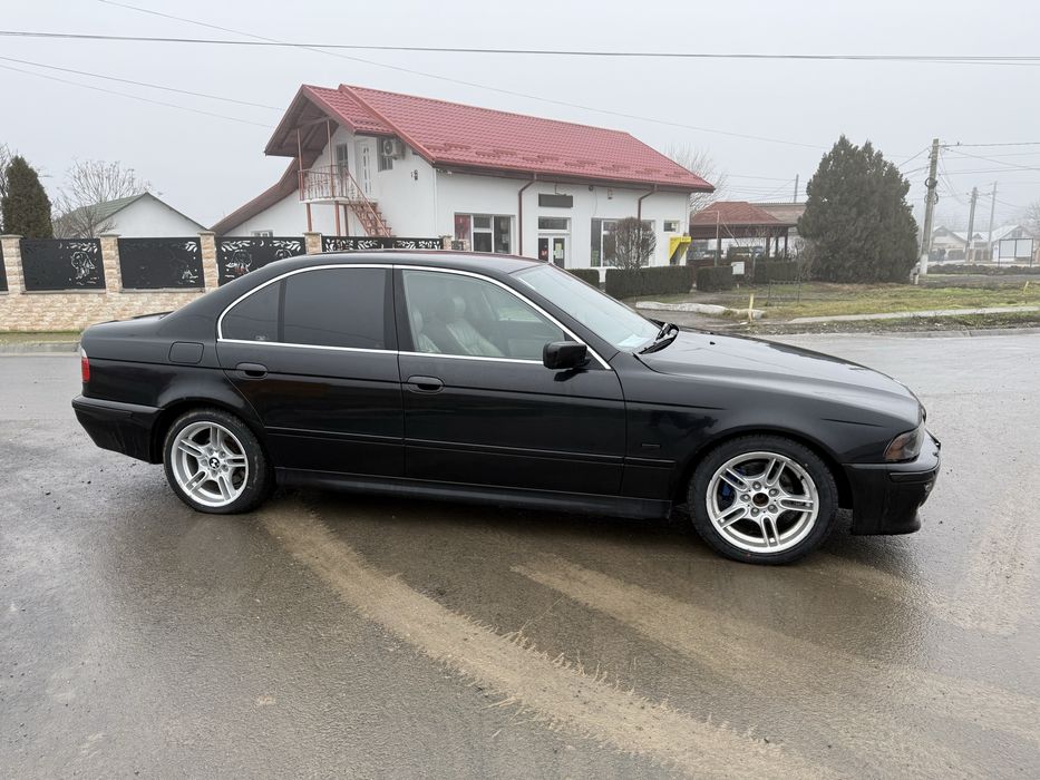 BMW E39 525D 2001
