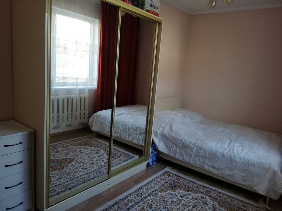 Спальный гарнитур