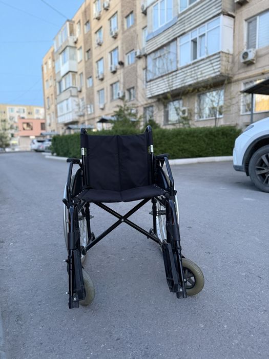 Инвалидная коляска