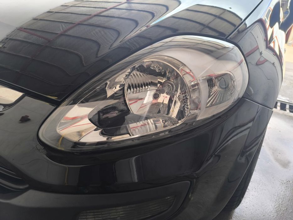 Полиране на фарове