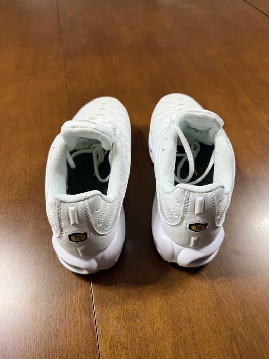 Nike Air Tn 42 /43 /44 noi new