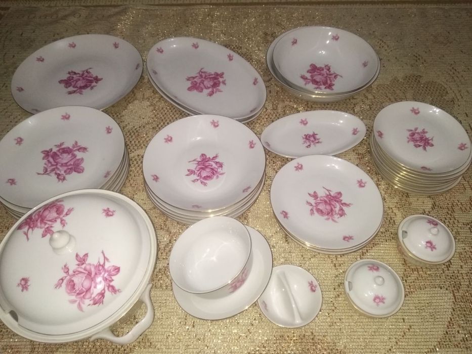 Сервиз столовый "Роза" Богемия(Чехословакия)