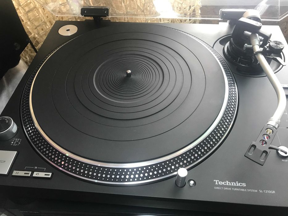 грамофон Technics sl-1210GR