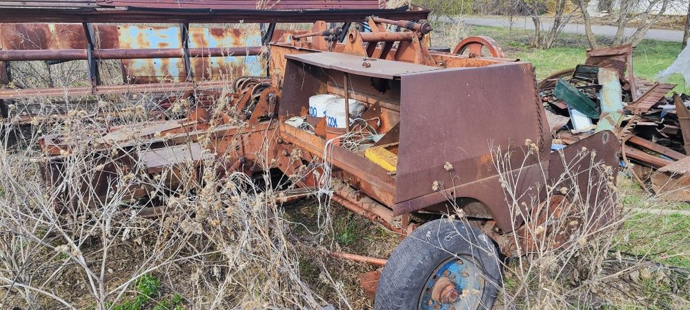 Продам пресс-подборщик Киргизстан