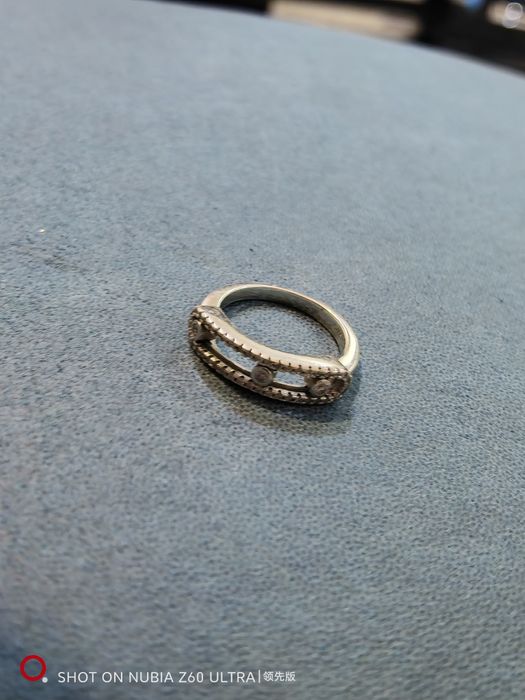 Продам кольцо Messika Sterling Silver 925 для дам + Подарок!