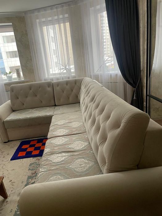 Продам Диван угловой