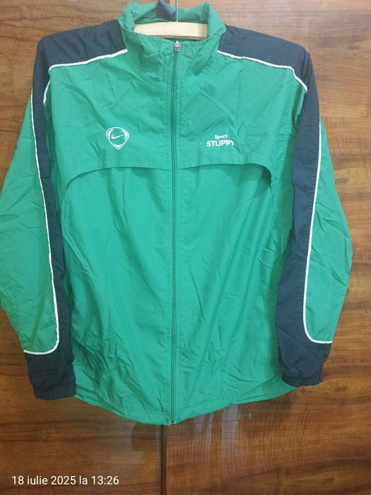 Vând sport Nike unisex