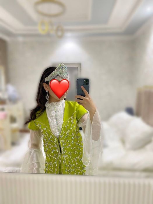 Продается Ансамбль для келин-салом.