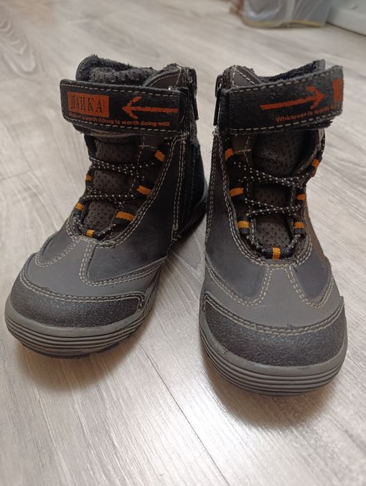 Продам ботинки весна -осень 27р