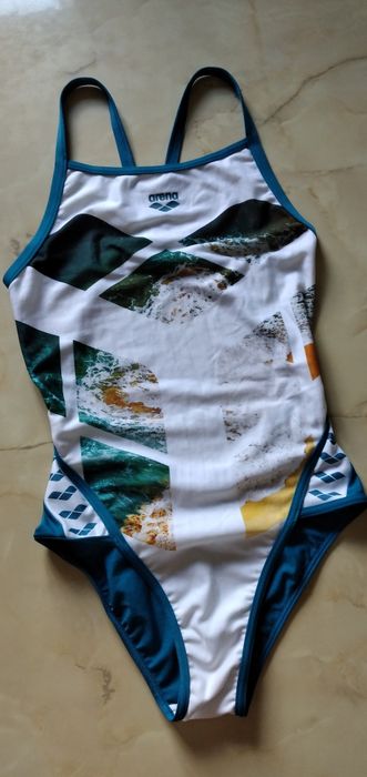 Lot 3 costume de baie inot  Arena pentru fete