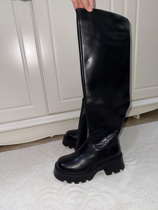 Продам сапоги-ботфорты р.40 б/у