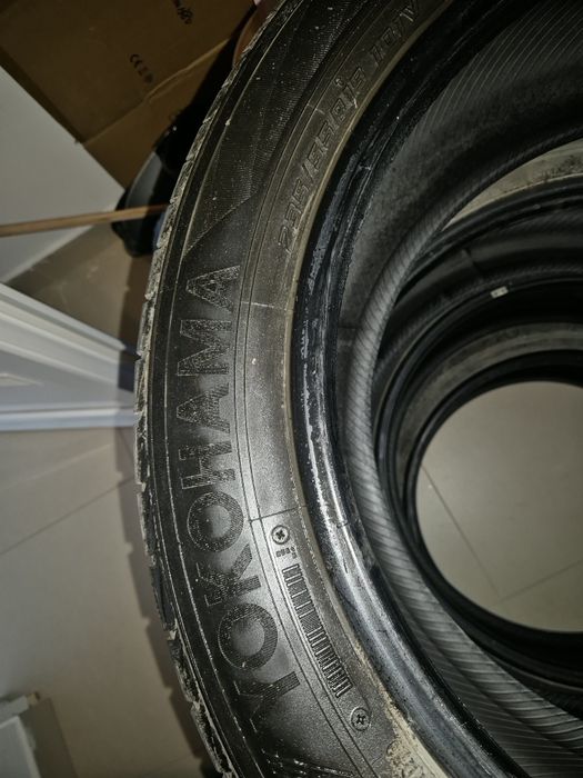 Cauciucuri Anvelope 235 55 R19