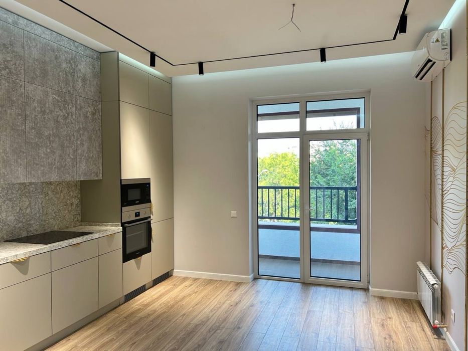 Продается квартира 2х комнатная,ЖК NRG Oybek,Мирадский район,80м2