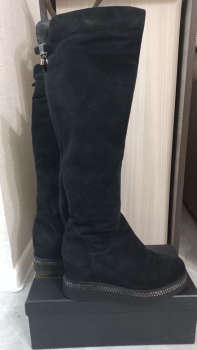 Продам сапоги ботфорды