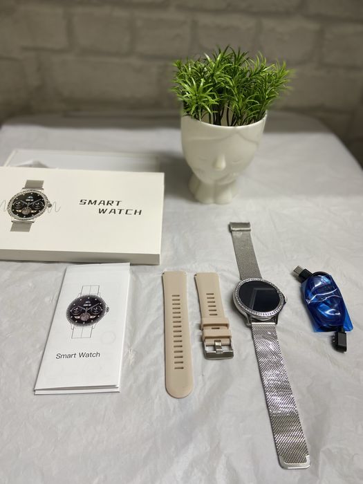 Elegance – интелигентен дамски часовник с Bluetooth и известия