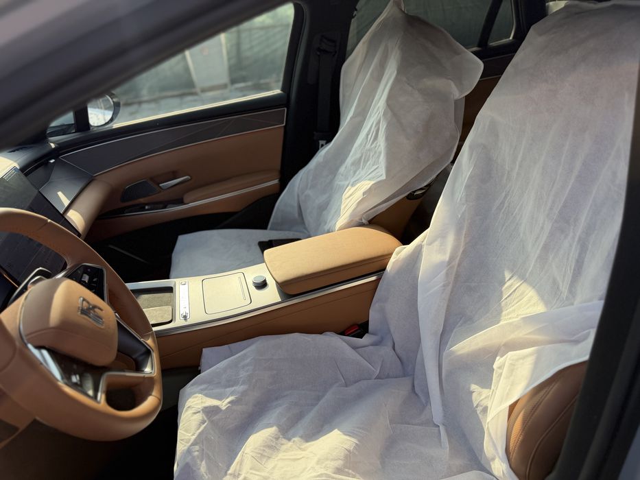 BYD HAN L DUAL motor 2.7s