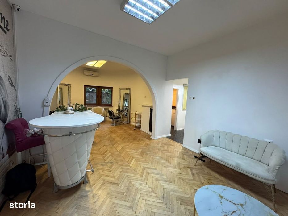 Apartament Victoriei, 79 mp, Parter - Potrivit Locuință sau Spațiu Com — fotografia 2