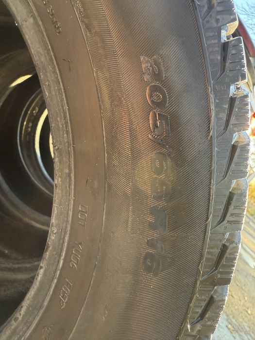 Шины летние б/у 205/65/16