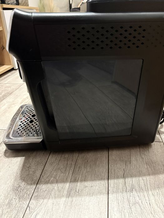 Продавам кафе автомат Philips